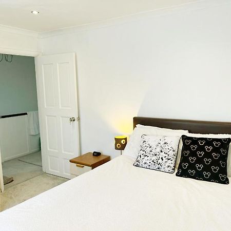 Blessings Of Peace Home Away From Home Cardiff Extérieur photo