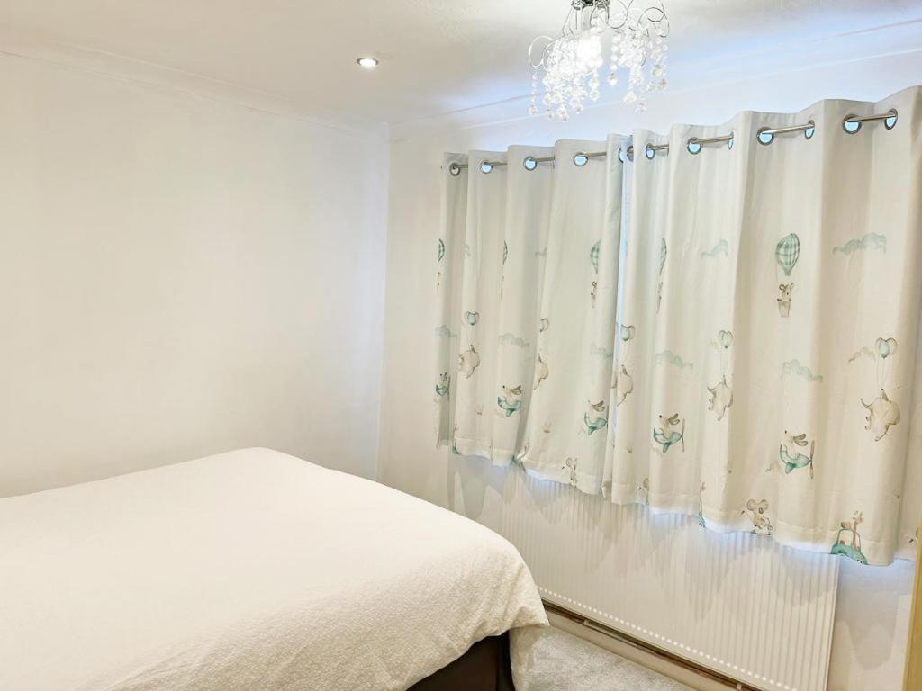 Blessings Of Peace Home Away From Home Cardiff Extérieur photo