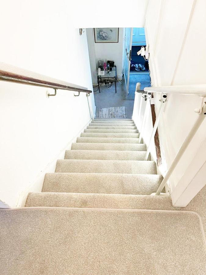 Blessings Of Peace Home Away From Home Cardiff Extérieur photo