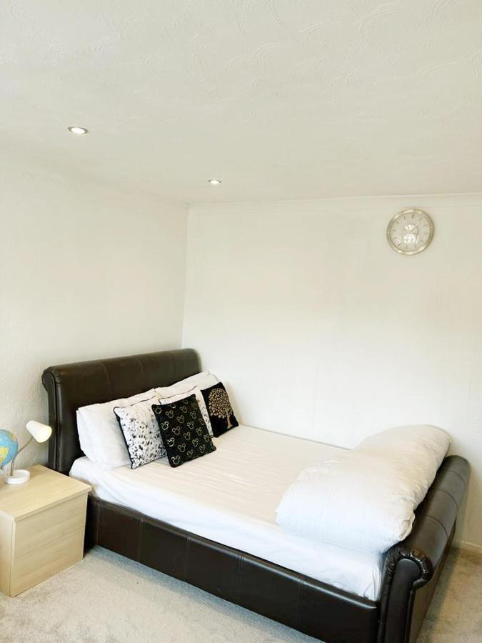 Blessings Of Peace Home Away From Home Cardiff Extérieur photo
