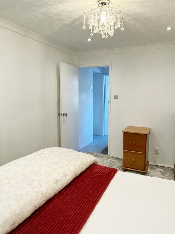 Blessings Of Peace Home Away From Home Cardiff Extérieur photo