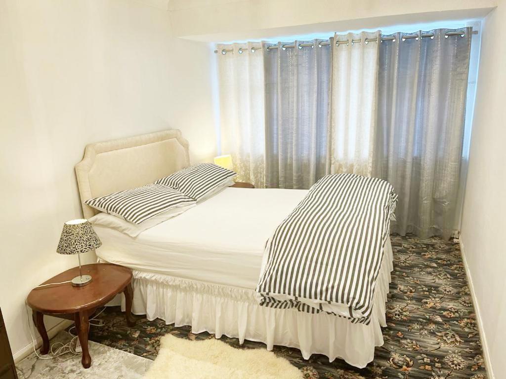 Blessings Of Peace Home Away From Home Cardiff Extérieur photo