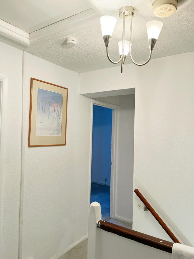Blessings Of Peace Home Away From Home Cardiff Extérieur photo